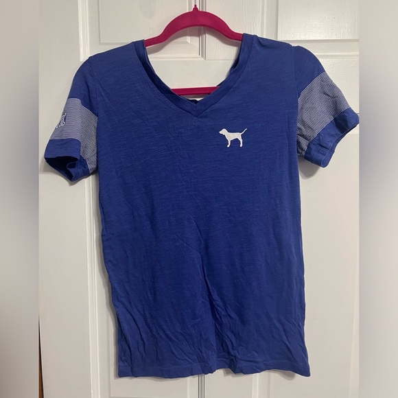 PINK T-Shirt - Picture 1 of 2